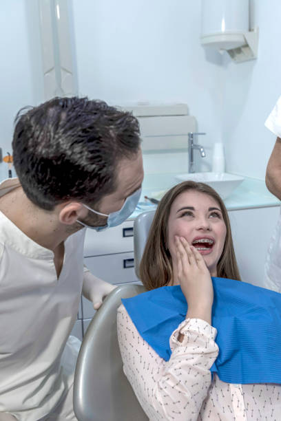 Best Emergency Treatment for Dental Infections or Abscesses in Martins Additions, MD