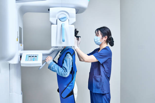 Best Weekend Emergency Dentist in Martins Additions, MD